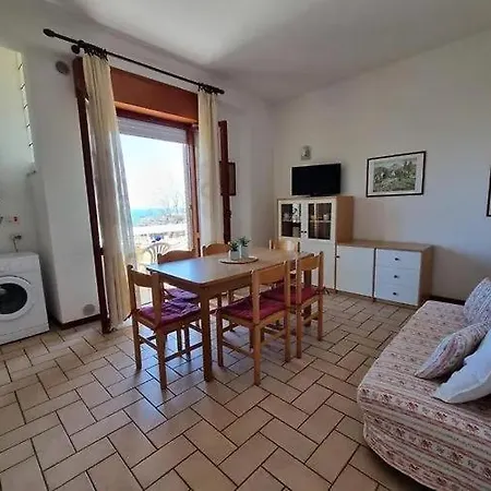 Vista Mare -e- Con 2 Da Letto -residence Azzurro