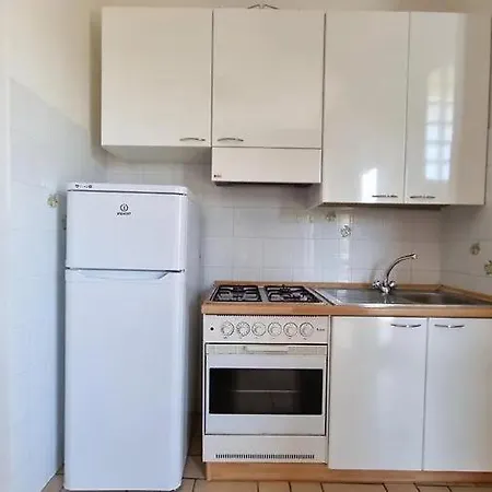 Vista Mare -e- Con 2 Da Letto -residence Azzurro Appartamento *